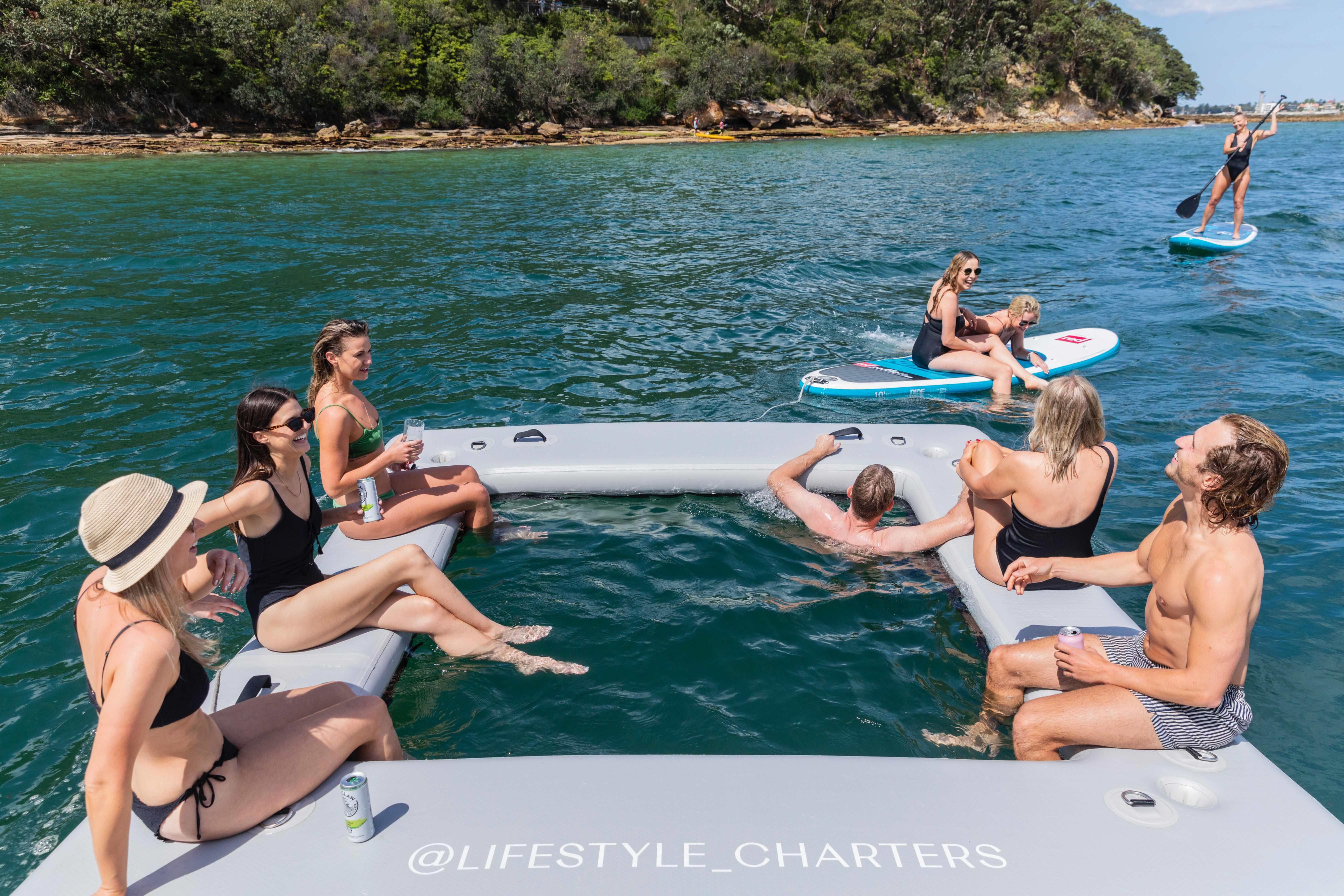 lifestyle-charters-pool-platform-and-stand-up-paddleboards